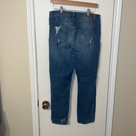 Judy Blue Denim Jeans - Picture 2 of 2